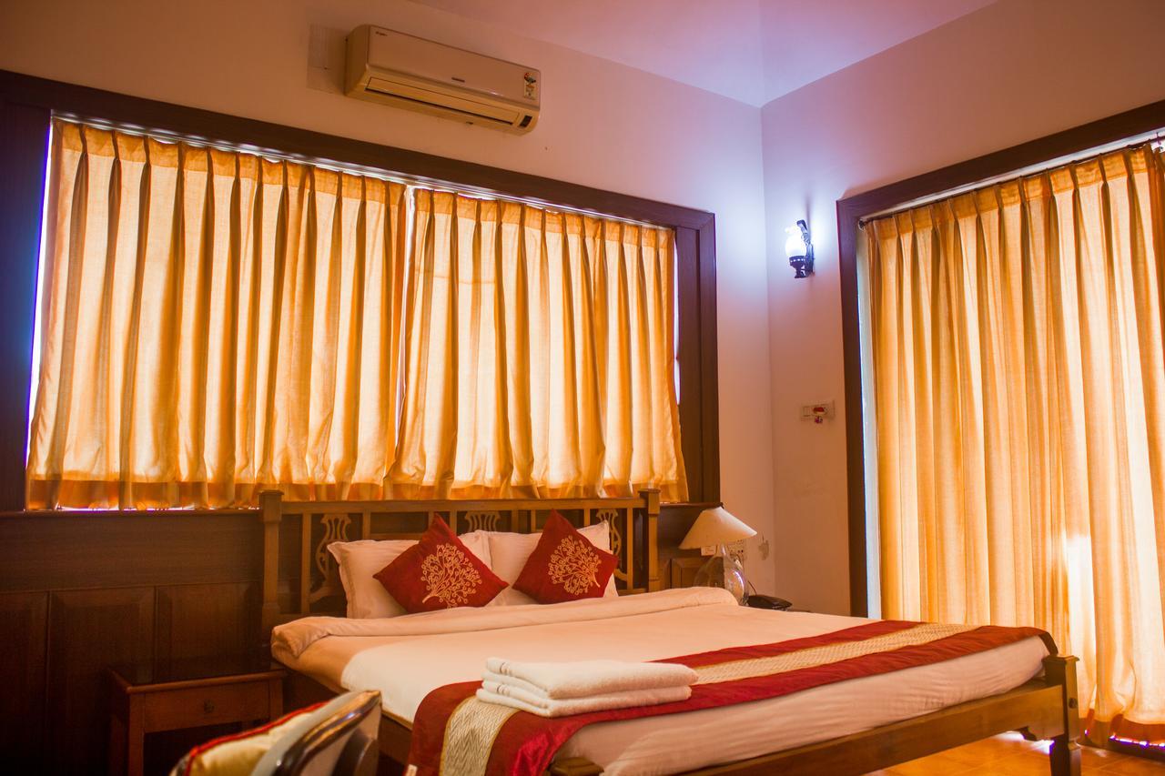 Casa Tropicana - Hotel & Homestays Panaji Exterior foto