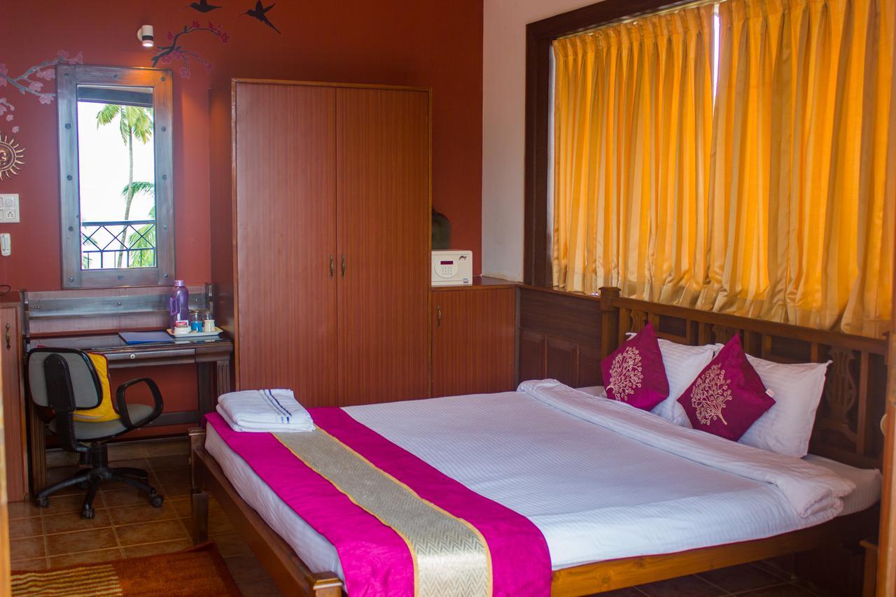 Casa Tropicana - Hotel & Homestays Panaji Exterior foto
